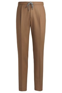 ΠΑΝΤΕΛΟΝΙ ΜΕ ΠΙΕΤΕΣ