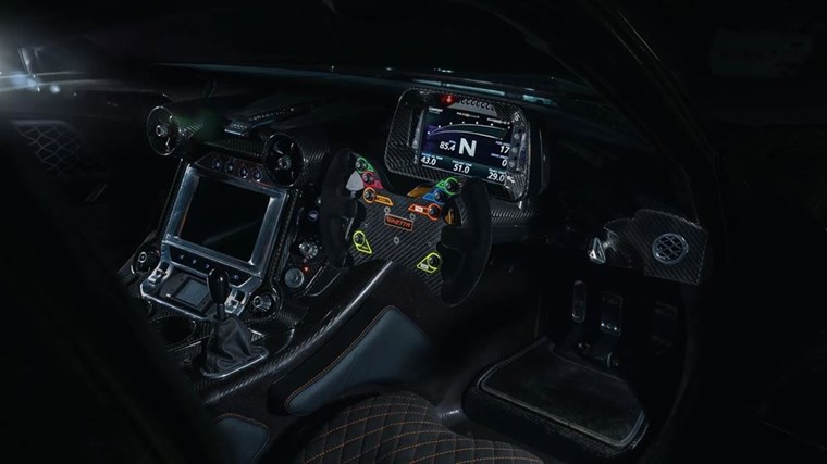 Ginetta Akula