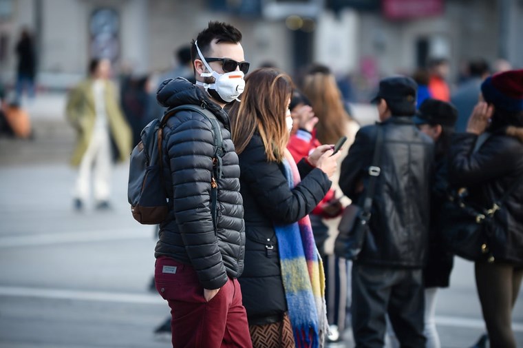 Κορονοϊός: Αυξήθηκαν στους 683 οι διασωληνωμένοι