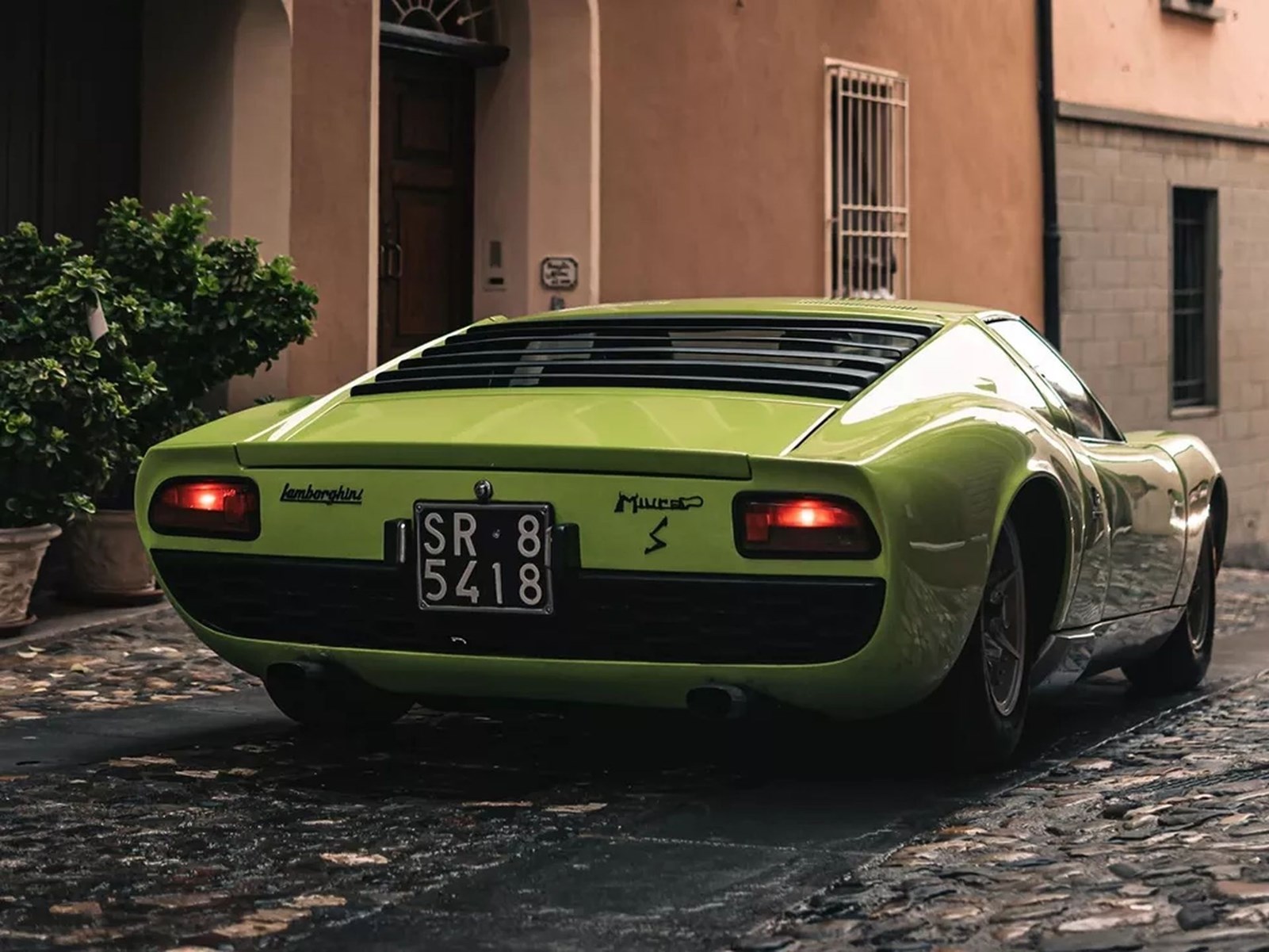 Lamborghini Miura