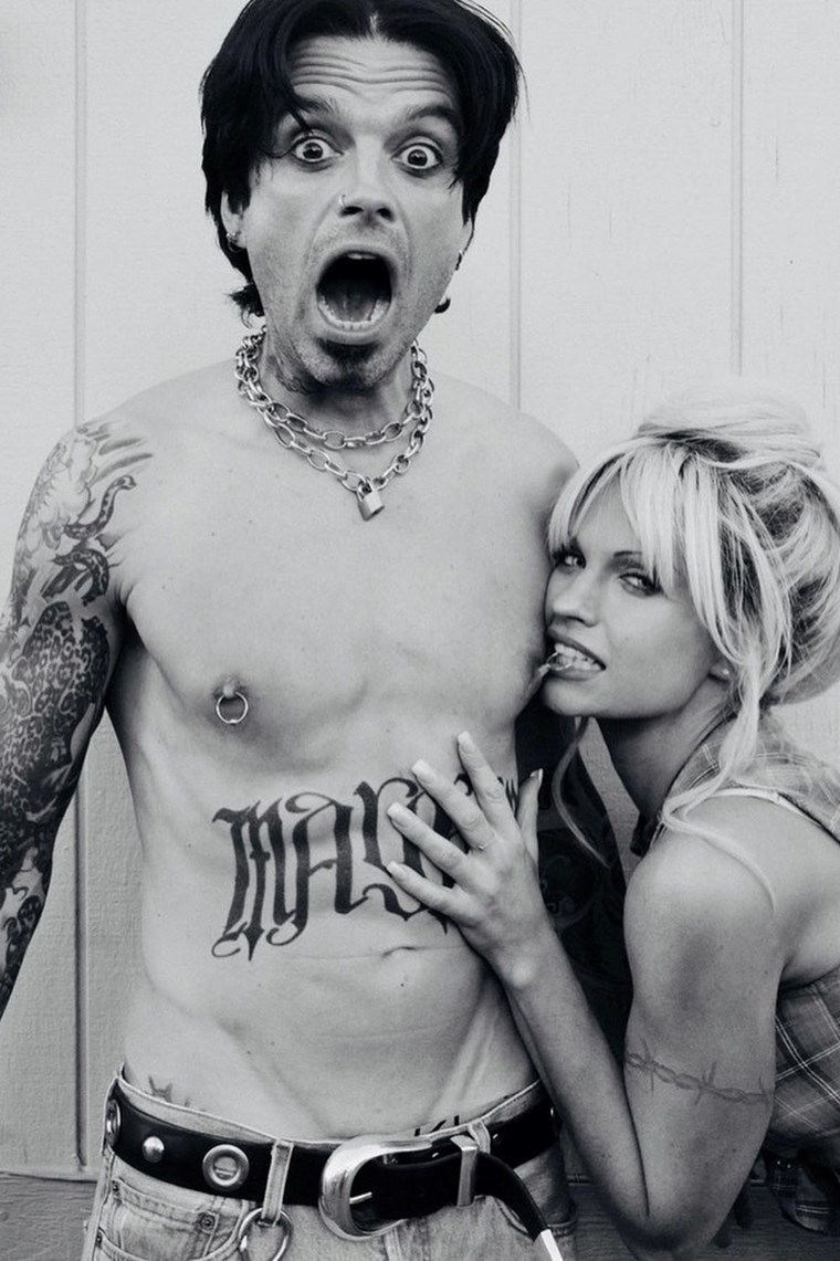 Νέο trailer για το Pam & Tommy