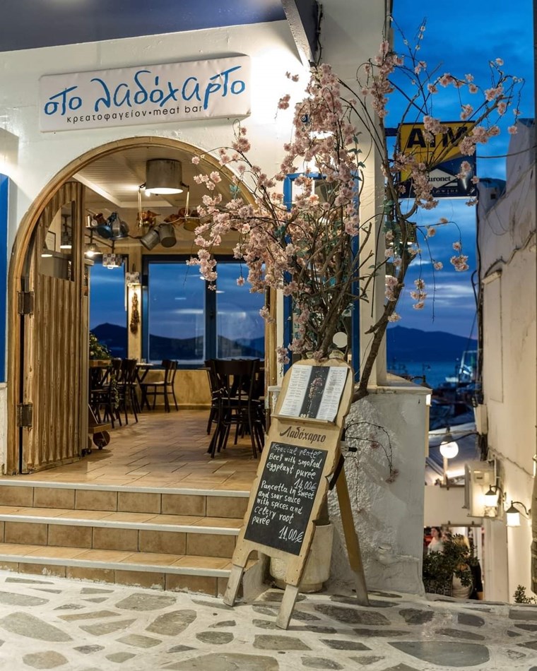 Στο Λαδόχαρτο, για ναξιώτικη κρεατοφαγία αξιώσεων