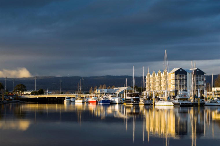 CHARLES STREET BRIDGE AND SEAPORT, LAUNCESTON, TASMANIA