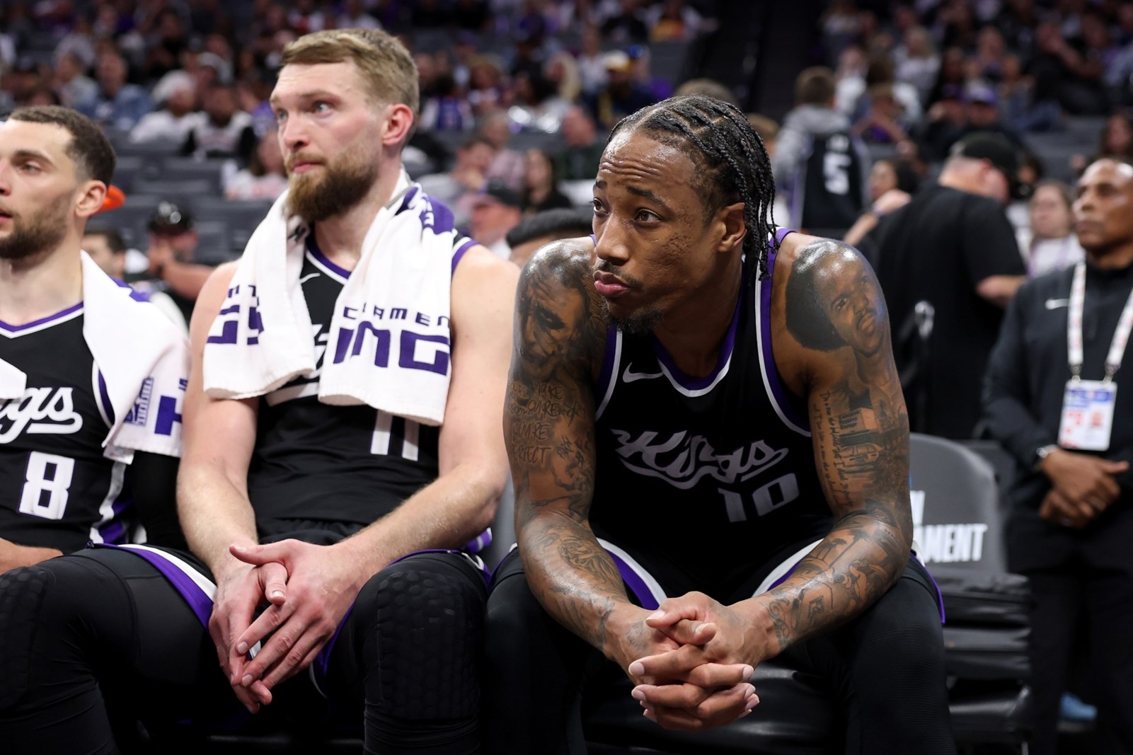 Ο Demar Derozan με τον Domantas Sabonis