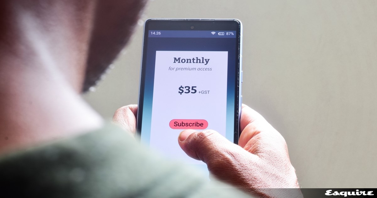 Αθάνατη Ελλάδα: Οδηγός γερανού για οχήματα μεθυσμένων πήγε μεθυσμένος (video)