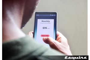 Αθάνατη Ελλάδα: Οδηγός γερανού για οχήματα μεθυσμένων πήγε μεθυσμένος (video)