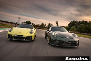 Αυτό είναι το πρώτο club στον κόσμο μόνο για ηλεκτρικές Porsche