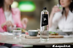 To μ. Artisan Water Sustainable γίνεται Luxury Partner του Olympic Yacht Show