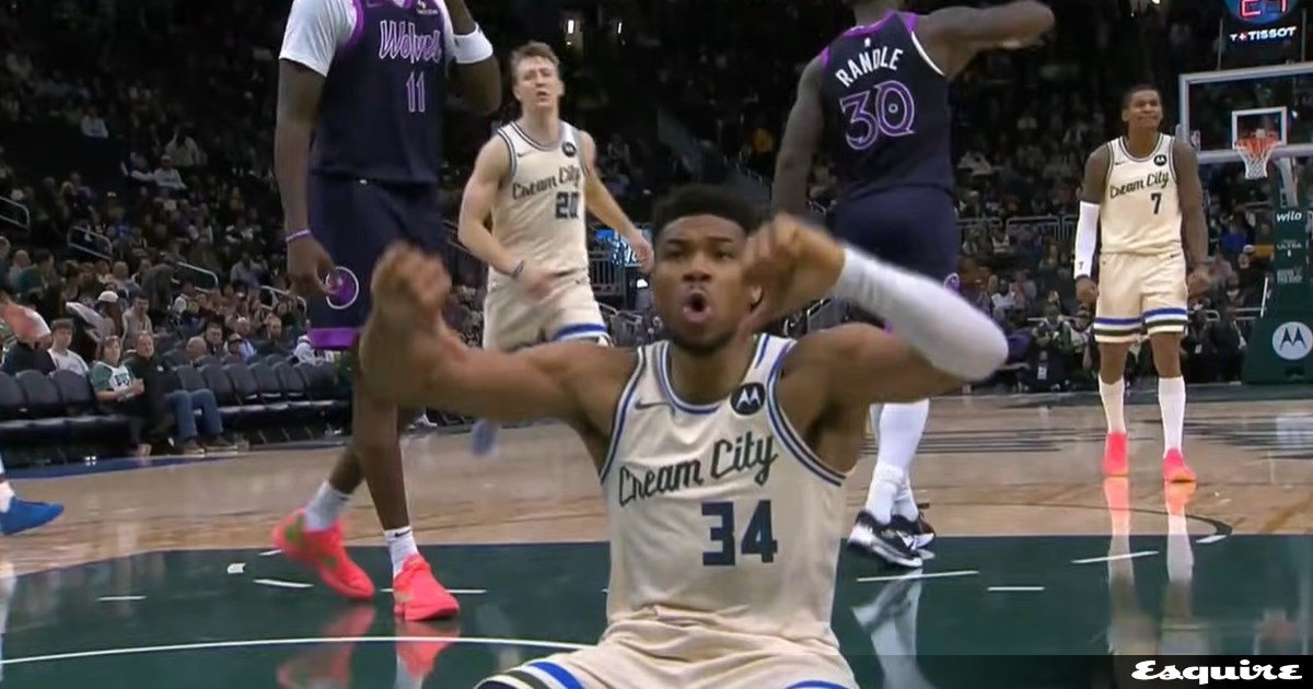 Μήπως ο Γιάννης έπαιξε το τελευταίο του παιχνίδι με τους Μπάκς;