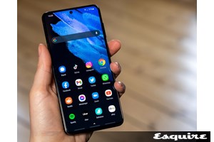 Κοίταξες το κινητό της σχέσης σου;-Τι σημαίνει αυτό σύμφωνα με την ψυχολογία