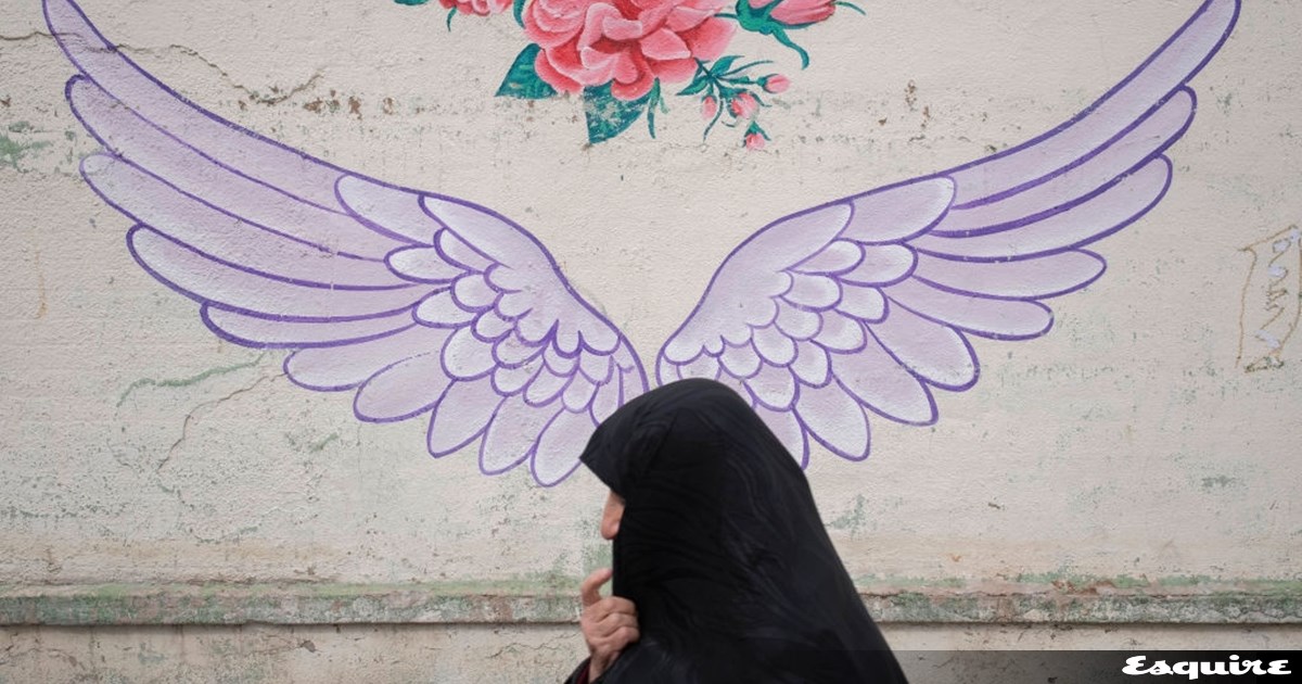 Ahoo Daryaei: Η ηρωίδα που έριξε φως στο σκοτάδι του Ιράν