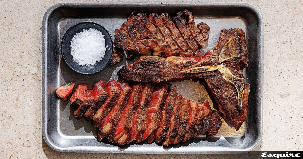 Τσικνοπέμπτη αλλά μήπως να φάμε πίτσα;