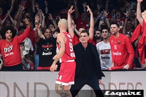 Ο Ολυμπιακός κυριάρχησε απέναντι στη Φενέρμπαχτσε και είναι μια νίκη μακριά από το τρόπαιο