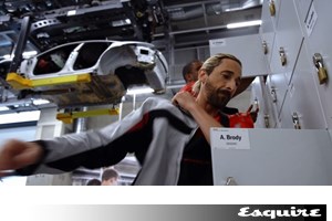 Πώς είναι να οδηγείς όλες τις Porsche σε μια μέρα στην πίστα των Σερρών