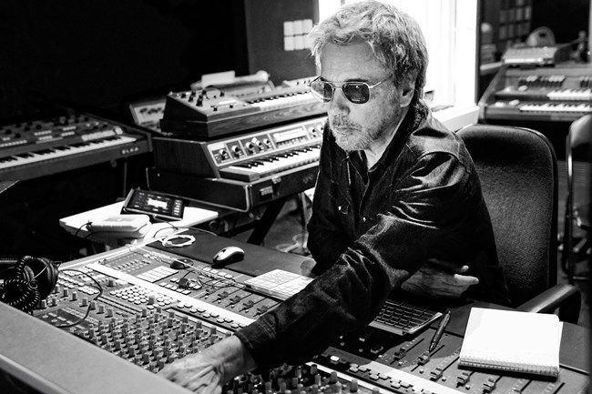 Jean-Michel Jarre, είσαι πάντα τόσο cool;