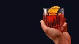 Raise a Toast στη Negroni Week 2022 by Campari