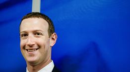 5 πράγματα που δείχνουν πόσο εξωφρενικά πλούσιος είναι ο Mark Zuckerberg