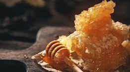 Η δυνάμη της μέλισσας για πρώτη φορά σε μία φυσική κάψουλα