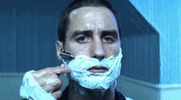 Tips για να σταματήσεις την αιμορραγία αν κοπείς στο ξύρισμα