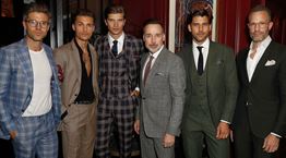 Το προφίλ και οι προτιμήσεις των αντρών που ψωνίζουν online