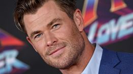 Ο Chris Hemsworth είναι ο μεγαλύτερος θαυμαστής του Brad Pitt
