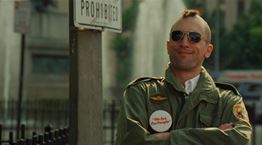 Τα πιο εμβληματικά πανωφόρια στην ιστορία του σινεμά