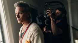 Η ιστορία της Gucci ζακέτας του Robbie Williams