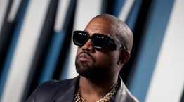 Ο Kanye West ανέλαβε τα μελλοντικά δίδακτρα της κόρης του George Floyd