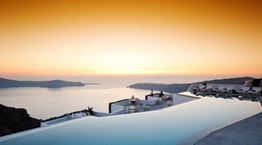 10 πισίνες με την εντυπωσιακότερη θέα στον πλανήτη