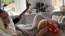 Η Bella Hadid παλεύει με τη νόσο Lyme-Οι φωτογραφίες της στα social media από το νοσοκομείο