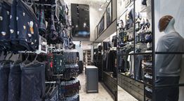 Τα Intimissimi Uomo απέκτησαν νέα καταστήματα σε Αθήνα και Λάρισα