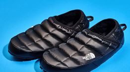 Παπούτσια που θυμίζουν μπουφάν για τα πόδια, γιατί όχι