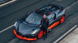 Πώς είναι να οδηγείς με 490 km/h-Ο άνθρωπος πίσω από το ρεκόρ αποκαλύπτει τα μυστικά του