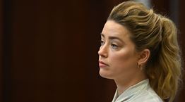 Τα χειριστικά τρικ της Amber Heard στο δικαστήριο