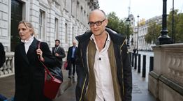 Το σκάνδαλο του Dominic Cummings γίνεται σειρά από το BBC