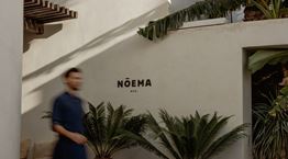 Στη Μύκονο, εκεί όπου όλα βγάζουν Nōema