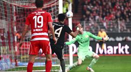 Μήπως ο Λουίς Ντίαζ της Μπάγερν Μονάχου έβαλε το πιο δύσκολο γκολ όλων των εποχών;