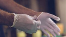 Η σωστή χρήση των γαντιών