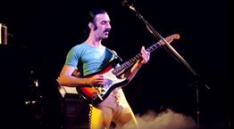 Νέο trailer του ντοκιμαντέρ για τον Frank Zappa