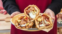 Τα καλύτερα τυλιχτά street food στον πλανήτη - Σε τι θέση είναι το σουβλάκι