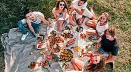 Πικνίκ την Κυριακή | Συντροφιά και Coca-Cola