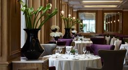 Πάσχα με τη γεύση του NJV Athens Plaza | Ανάσταση και Λαμπρή με ειδικά μενού και catering για το σπίτι σας