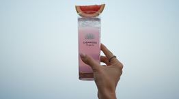 Απολαμβάνοντας τη ζωή με την Casamigos, την τεκίλα των φίλων