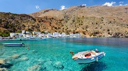 3 ελληνικά νησιά για φέτος το καλοκαίρι σύμφωνα με διεθνές τουριστικό περιοδικό