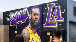 Οι χρυσές business του LeBron στο Λος Άντζελες