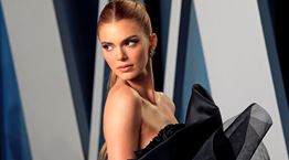 H Kendall Jenner πήγε και φέτος Coachella, topless