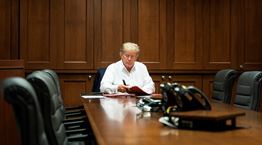 3 κίνδυνοι που προκύπτουν από την ασθένεια του Donald Trump