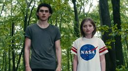 Μία εξήγηση για το &#39;Άσε Τον Κόσμο Πίσω&#39; των Barack και Michelle Obama στο Netflix