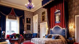 10 ξενοδοχεία όπου θα νιώσεις σαν πραγματικός βασιλιάς