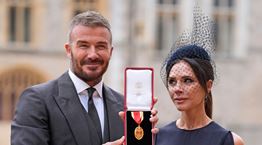 Επίσημα Sir David Beckham-Χρίστηκε ιππότης από τον Βασιλιά Κάρολο